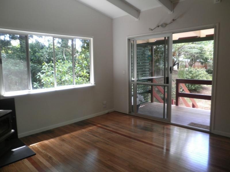 132 Flaxton Drive, Mapleton QLD 4560