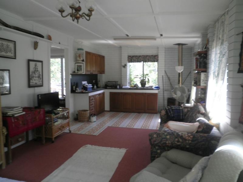 6 Warruga Street, Mapleton QLD 4560