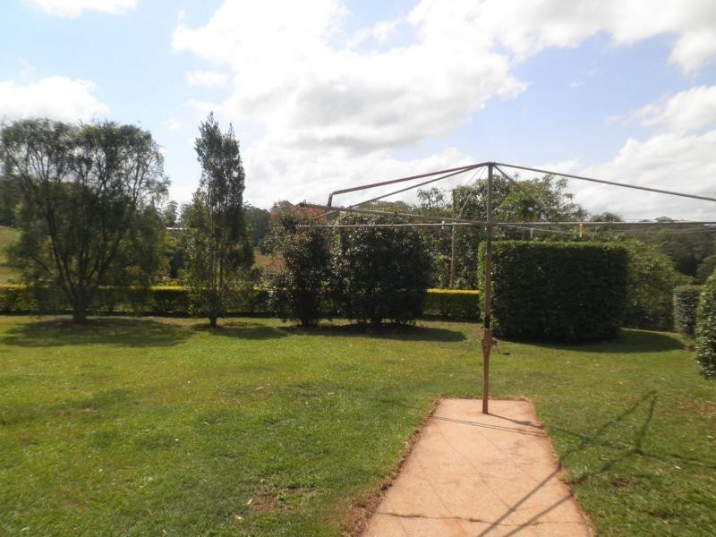 31 Sommer Road, Mapleton QLD 4560