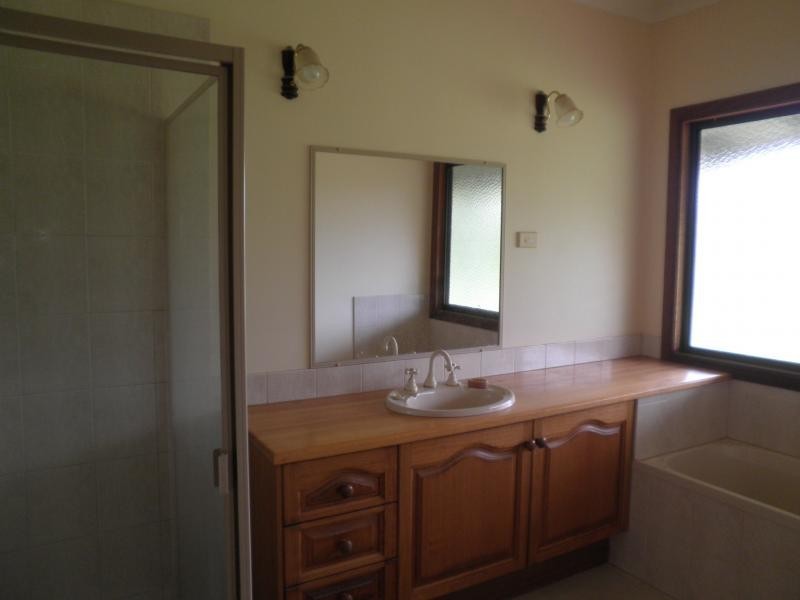 47 McLeod Road, Mapleton QLD 4560