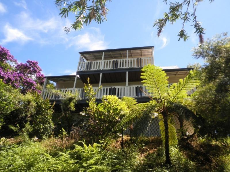 19 Deodar Court, Mapleton QLD 4560