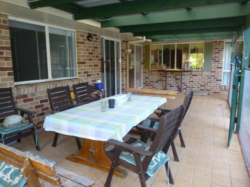 11 Azalea Street, Mapleton QLD 4560