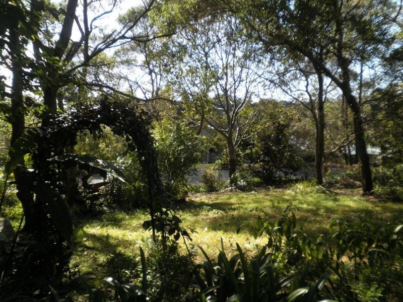 2 Karri Court, Mapleton QLD 4560