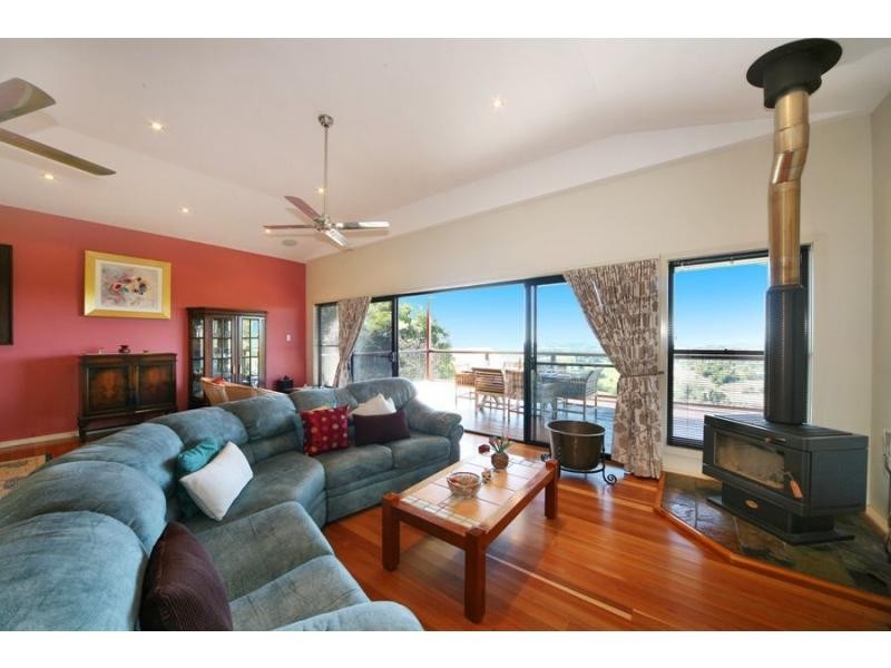 255 Flaxton Drive, Flaxton QLD 4560