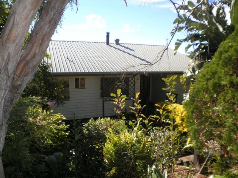 36 Crystal Street, Mapleton QLD 4560