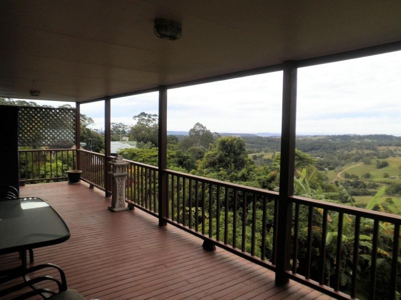 9 Juniper Court, Mapleton QLD 4560
