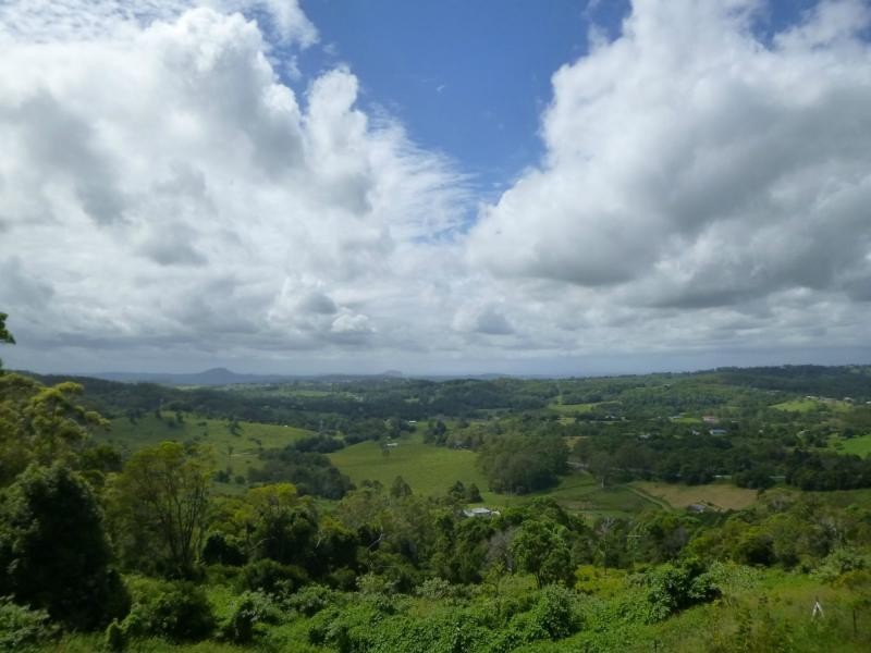 6 Lantana Lane, Mapleton QLD 4560