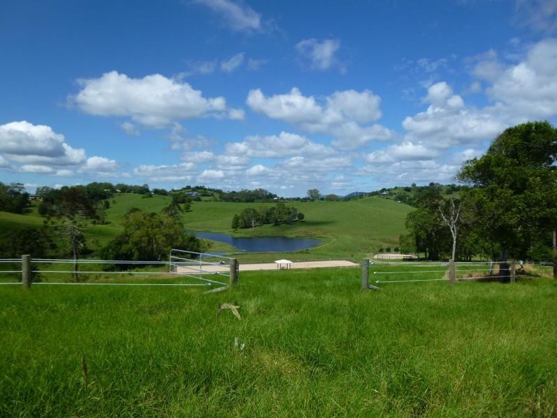 143 Dulong Road, Dulong QLD 4560