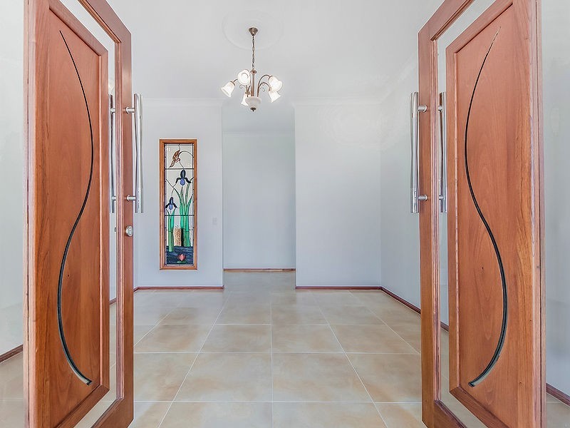 35 Ensbey Road, Flaxton QLD 4560