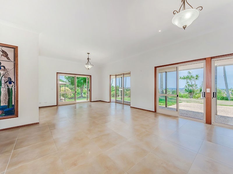 35 Ensbey Road, Flaxton QLD 4560