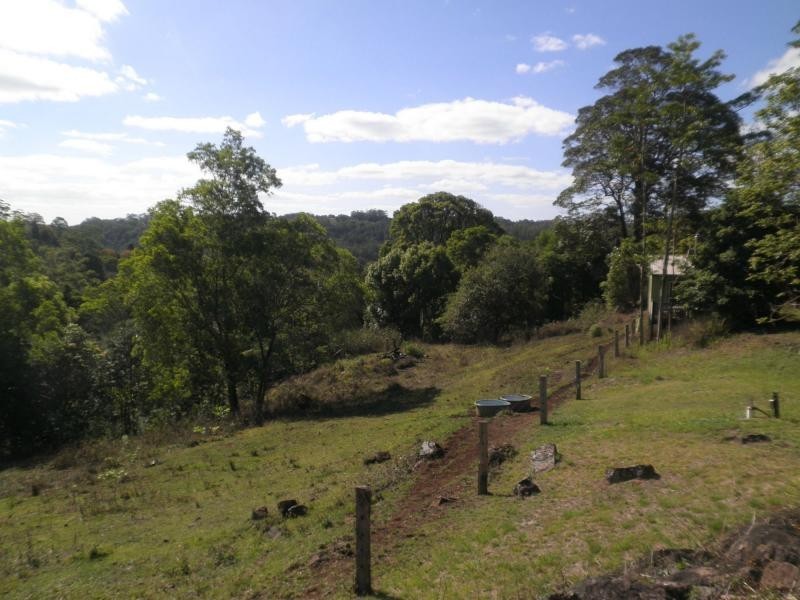 35 Ensbey Road, Flaxton QLD 4560