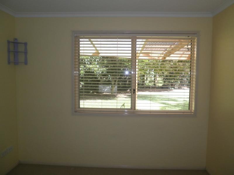 4 Tamarin Drive, Mapleton QLD 4560