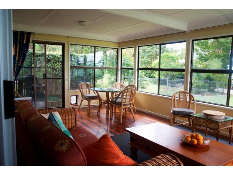 32 Post Office Road, Mapleton QLD 4560