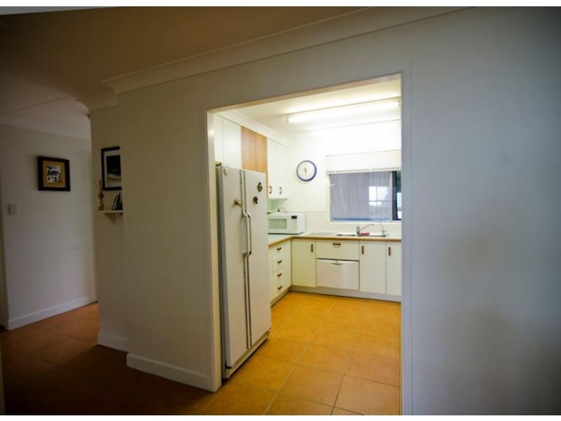 32 Post Office Road, Mapleton QLD 4560