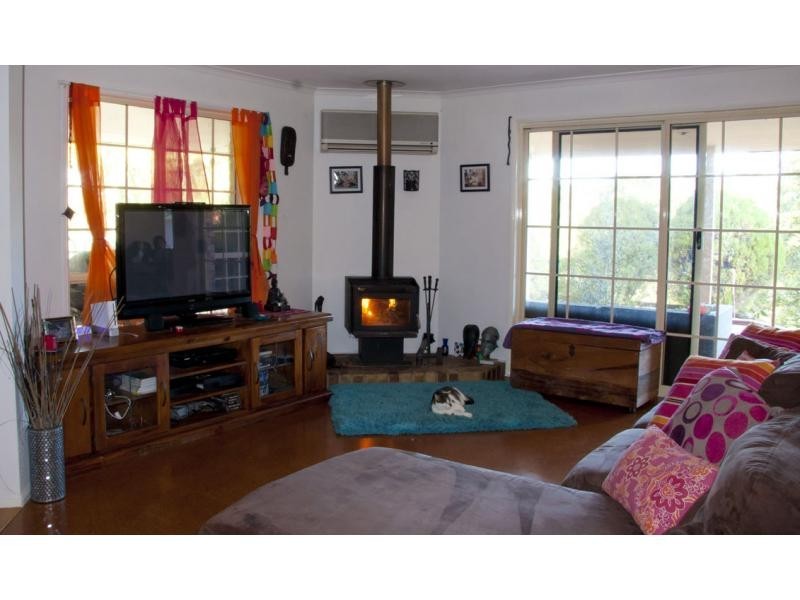298 Dulong Road, Dulong QLD 4560