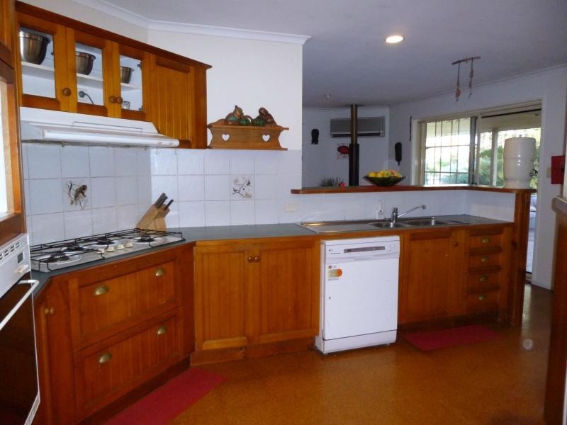 298 Dulong Road, Dulong QLD 4560