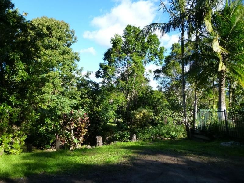 298 Dulong Road, Dulong QLD 4560