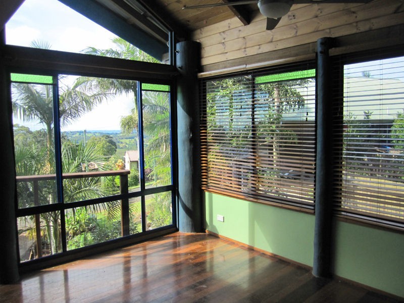 11 Crystal Street, Mapleton QLD 4560