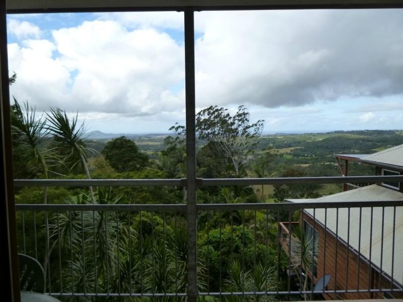 36 Lantana Lane, Mapleton QLD 4560