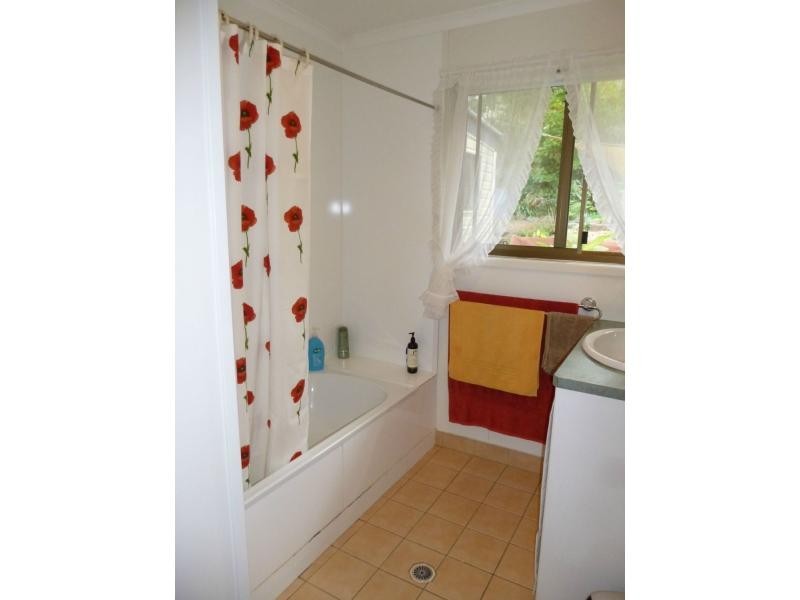 10 Karri Court, Mapleton QLD 4560