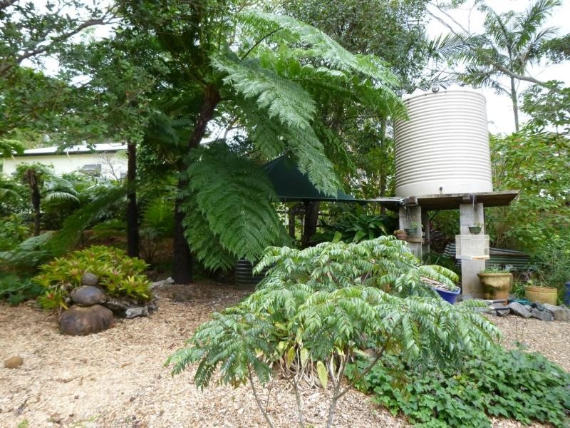 10 Karri Court, Mapleton QLD 4560