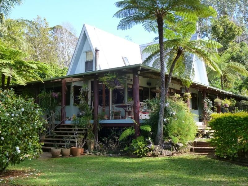 Mapleton QLD 4560