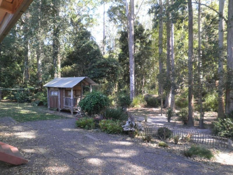 13 Toona Place, Mapleton QLD 4560