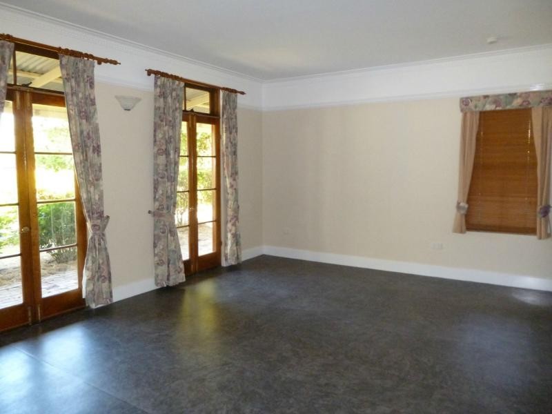 13 Toona Place, Mapleton QLD 4560