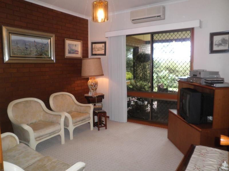 Rosemount QLD 4560