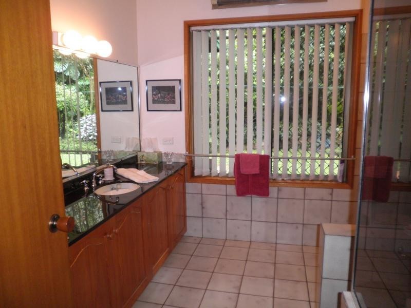 Rosemount QLD 4560