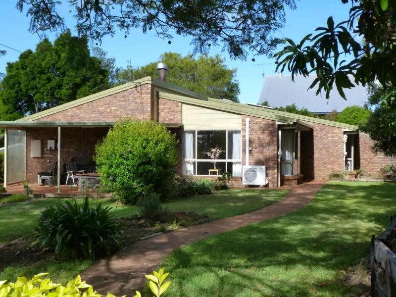 25 Post Office Road, Mapleton QLD 4560
