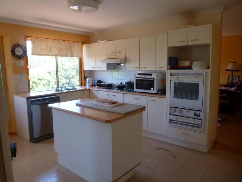 25 Post Office Road, Mapleton QLD 4560
