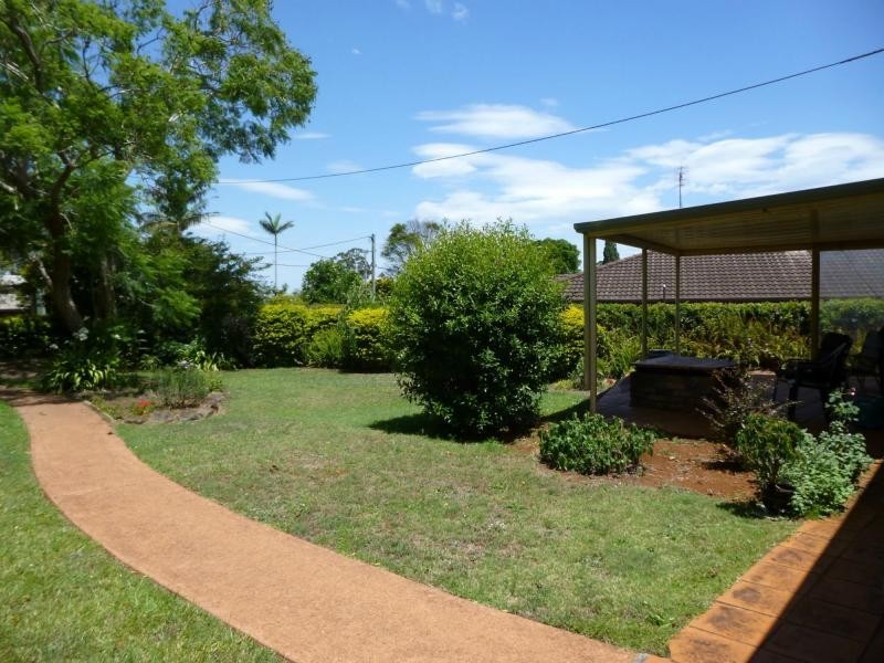 25 Post Office Road, Mapleton QLD 4560