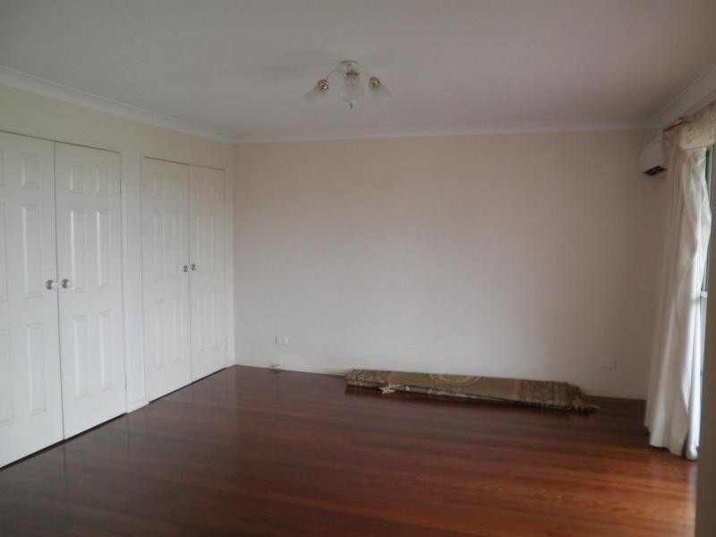 4 Maple Avenue, Mapleton QLD 4560