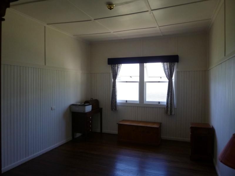 27 Railway Street, Yandina QLD 4561