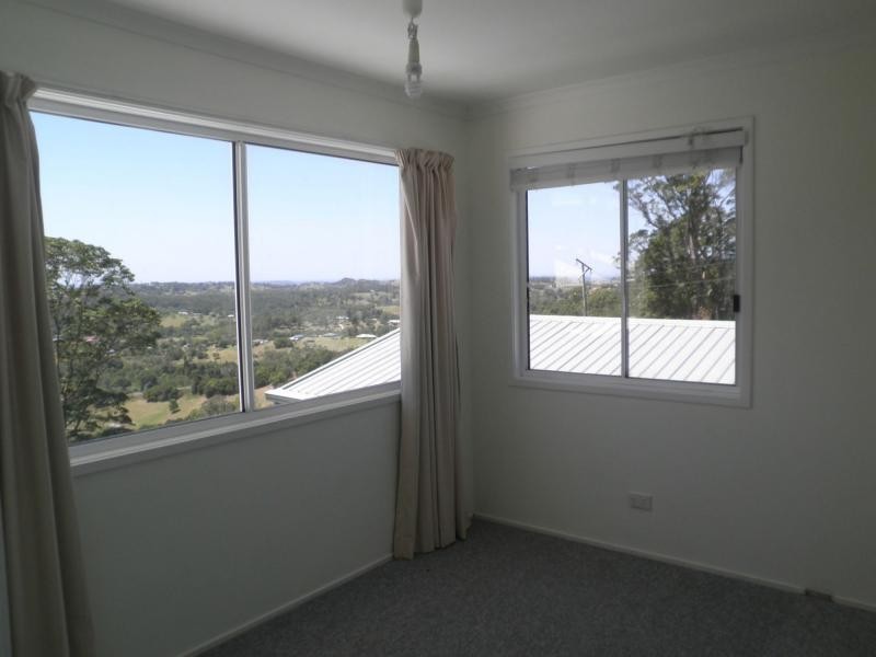 14 Lantana Lane, Mapleton QLD 4560