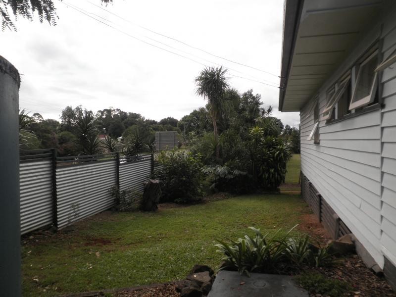 77 Flaxton Drive, Mapleton QLD 4560