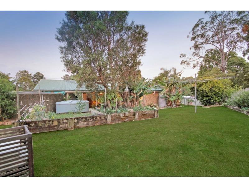 6 Perivale Court, Mapleton QLD 4560