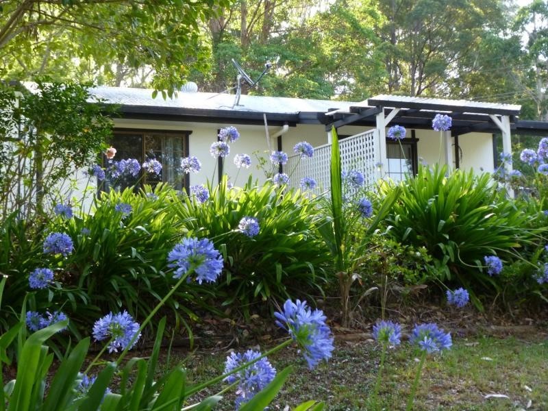 2 Karri Court, Mapleton QLD 4560