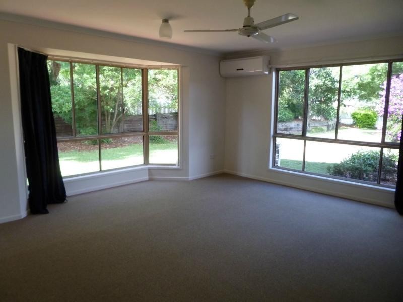 25 Post Office Road, Mapleton QLD 4560