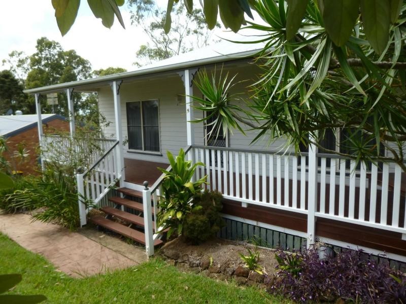 4 Topaz Street, Mapleton QLD 4560