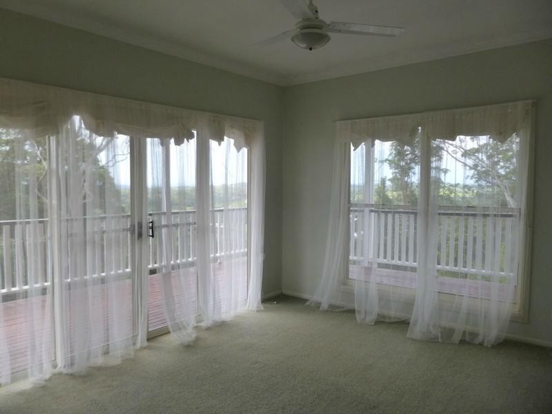 4 Topaz Street, Mapleton QLD 4560