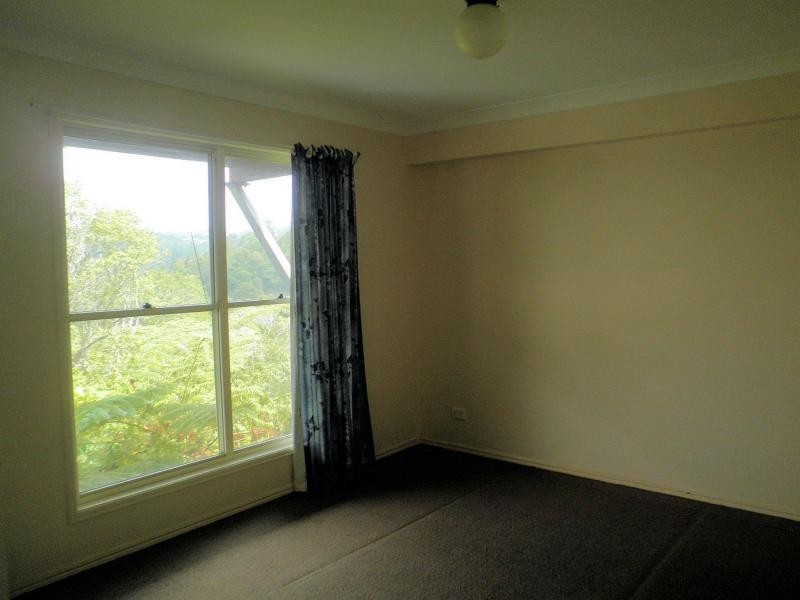 4 Maple Avenue, Mapleton QLD 4560