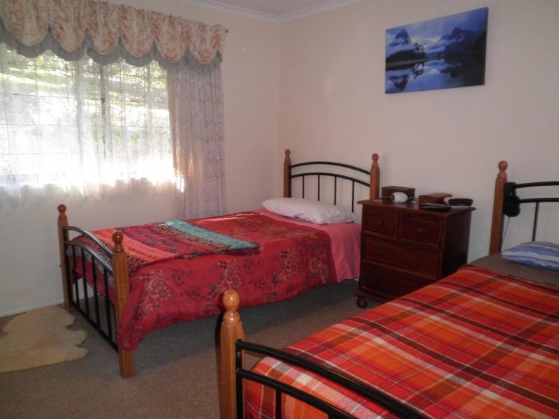 16 Wilga Court, Mapleton QLD 4560