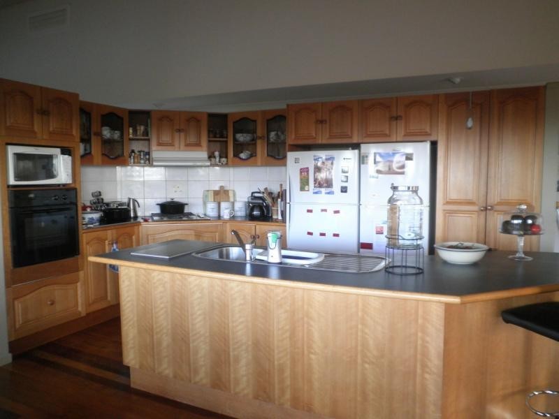 36 Crystal Street, Mapleton QLD 4560