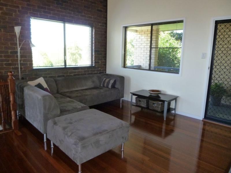 1 Falcon Court, Mapleton QLD 4560