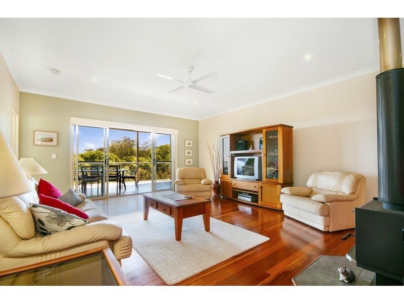 21 Summit Street, Flaxton QLD 4560