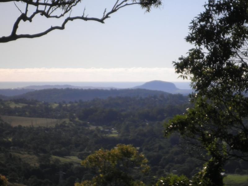 12 Lantana Lane, Mapleton QLD 4560