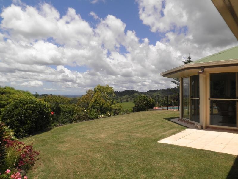 162 Dulong School Road, Dulong QLD 4560