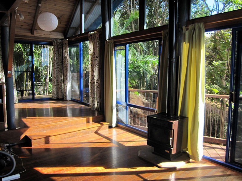 11 Crystal Street, Mapleton QLD 4560